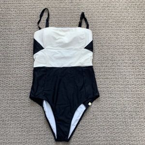 Summersalt Sunbather - 8, worn once